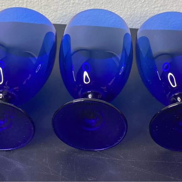 Celebrity Cobalt Blue Wine Glasses, Set Of Three - Picture 3 of 4